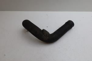 Gebruikte Intercooler Slang Saab 9-3 II Sport Sedan (YS3F) 1.8t 16V Prijs € 40,00 Margeregeling aangeboden door Auto Demontage Elferink B.V.