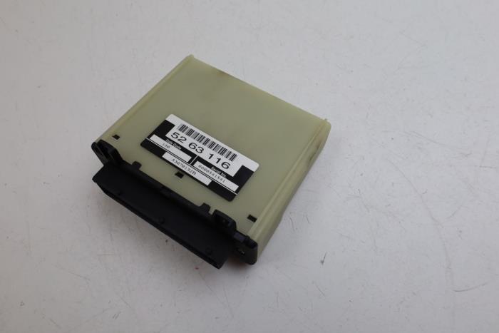 Gebruikte Computer Verlichting Saab 9-5 (YS3E) 2.0t 16V Prijs € 75,00 Margeregeling aangeboden door Auto Demontage Elferink B.V.