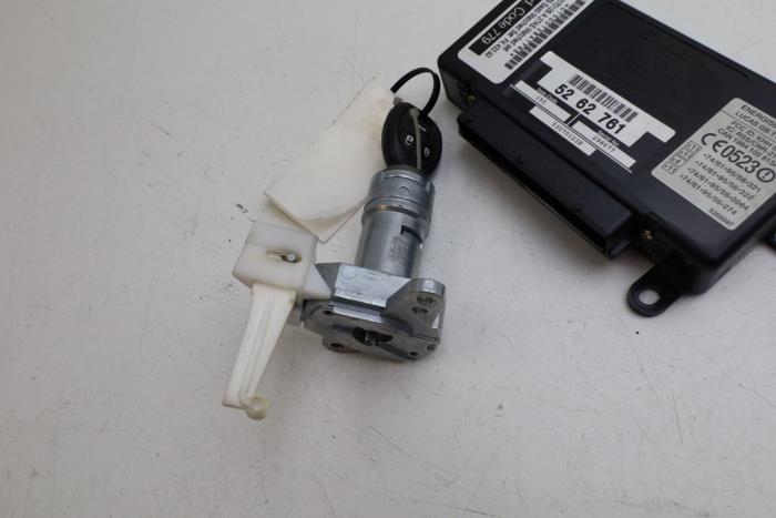 Gebruikte Computer Diversen Saab 9-5 (YS3E) 2.0t 16V Prijs € 150,00 Margeregeling aangeboden door Auto Demontage Elferink B.V.