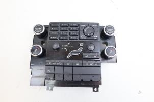 Gebruikte Chaufage Bedieningspaneel Volvo V70 (BW) 2.0 T 16V Prijs € 50,00 Margeregeling aangeboden door Auto Demontage Elferink B.V.