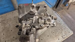 Gebruikte Versnellingsbak Volvo V40 (MV) 1.6 D2 Prijs € 750,00 Margeregeling aangeboden door Auto Demontage Elferink B.V.