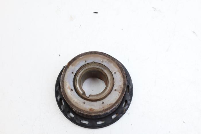 Gebruikte Krukas Tandwiel Volvo V40 (MV) 1.6 D2 Prijs € 50,00 Margeregeling aangeboden door Auto Demontage Elferink B.V.