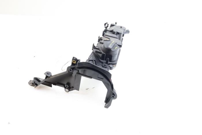 Gebruikte Kleppendeksel Volvo V40 (MV) 1.6 D2 Prijs € 75,00 Margeregeling aangeboden door Auto Demontage Elferink B.V.