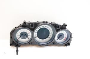 Gebruikte Tellerklok Mercedes C (W204) 1.8 C-200 CGI 16V Prijs € 200,00 Margeregeling aangeboden door Auto Demontage Elferink B.V.