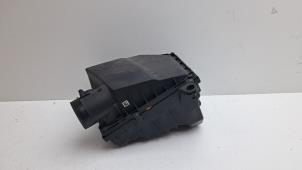 Gebruikte Luchtfilterhuis Volvo XC90 II 2.0 T8 16V Twin Engine AWD Prijs € 50,00 Margeregeling aangeboden door Auto Demontage Elferink B.V.