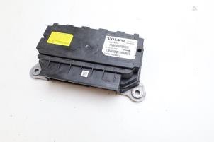 Gebruikte Airbag Module Volvo XC90 II 2.0 T8 16V Twin Engine AWD Prijs € 150,00 Margeregeling aangeboden door Auto Demontage Elferink B.V.