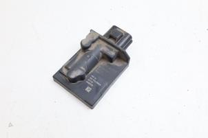 Gebruikte Brandstofpomp module Volvo XC90 II 2.0 T8 16V Twin Engine AWD Prijs € 50,00 Margeregeling aangeboden door Auto Demontage Elferink B.V.