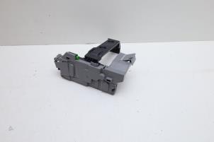 Gebruikte Accu sensor Volvo XC60 II (UZ) 2.0 T5 16V Prijs € 125,00 Margeregeling aangeboden door Auto Demontage Elferink B.V.