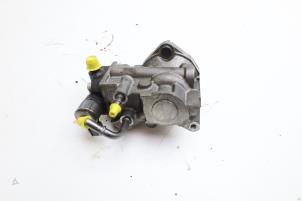 Gebruikte Dieselpomp Volvo V60 II (ZW) 2.0 D3 16V Prijs € 250,00 Margeregeling aangeboden door Auto Demontage Elferink B.V.