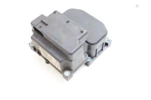 Gebruikte ABS Computer Saab 9-3 I (YS3D) 2.0t 16V Ecopower Prijs € 75,00 Margeregeling aangeboden door Auto Demontage Elferink B.V.