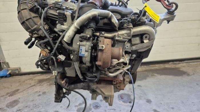 Motor van een Mercedes-Benz A (W176) 1.5 A-180 CDI, A-180d 16V 2013