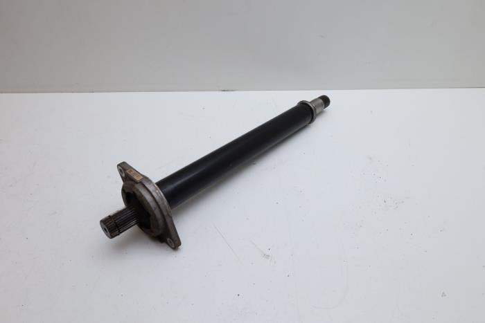 Tussenas van een Mercedes-Benz A (W176) 1.5 A-180 CDI, A-180d 16V 2013