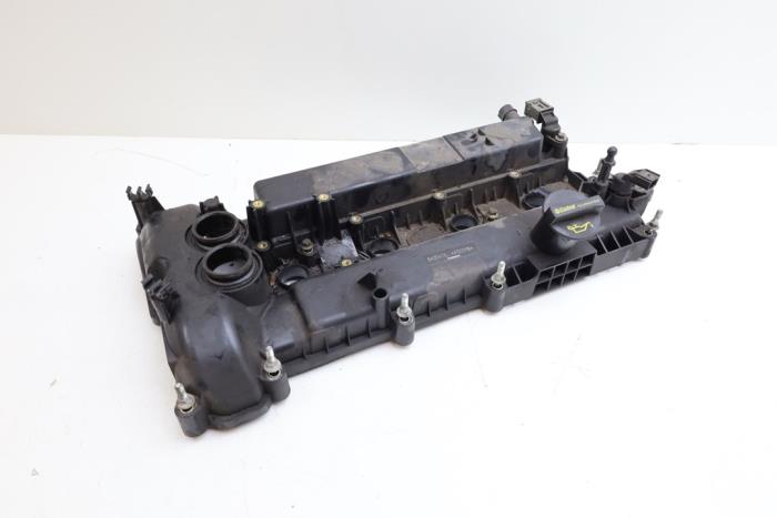 Gebruikte Kleppendeksel Volvo V70 (BW) 2.0 T 16V Prijs € 125,00 Margeregeling aangeboden door Auto Demontage Elferink B.V.