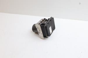 Gebruikte ABS Pomp Mercedes E (C207) E-250 CDI,BlueTEC,d 16V Prijs € 100,00 Margeregeling aangeboden door Auto Demontage Elferink B.V.