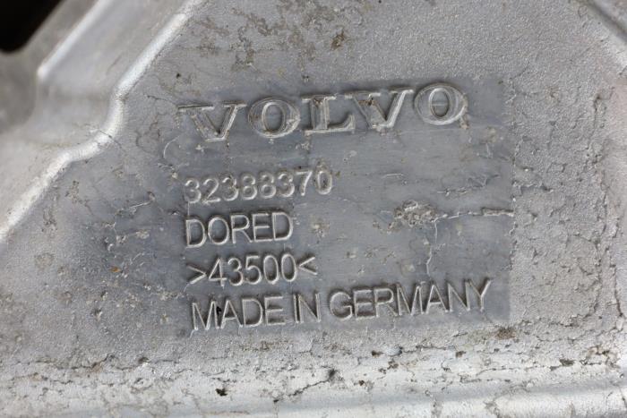 Gebruikte Subframe Volvo XC40 (XZ) Single Motor Extended Range 82 kWh Prijs € 400,00 Margeregeling aangeboden door Auto Demontage Elferink B.V.