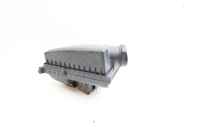 Gebruikte Luchtfilterhuis Volvo XC60 I (DZ) 2.4 D3/D4 20V AWD Prijs € 50,00 Margeregeling aangeboden door Auto Demontage Elferink B.V.