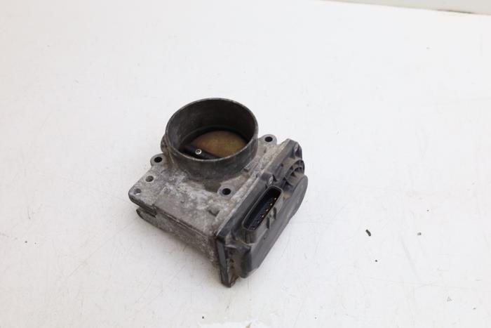Gebruikte Gasklephuis Volvo V70 (SW) 2.4 20V 170 Prijs € 75,00 Margeregeling aangeboden door Auto Demontage Elferink B.V.