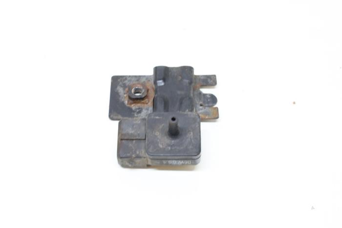Gebruikte Map Sensor (inlaatspruitstuk) Volvo V70 (SW) 2.4 20V 170 Prijs € 25,00 Margeregeling aangeboden door Auto Demontage Elferink B.V.