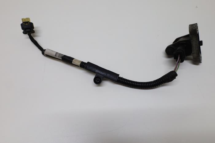 Gebruikte BDP Sensor Volvo V70 (BW) 2.0 D4 16V Prijs € 25,00 Margeregeling aangeboden door Auto Demontage Elferink B.V.