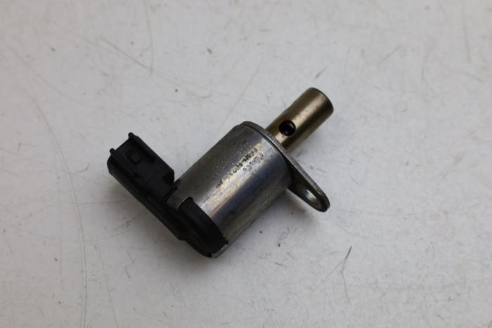 Gebruikte Nokkenas Verstelling Volvo XC90 I 3.2 24V Prijs € 50,00 Margeregeling aangeboden door Auto Demontage Elferink B.V.
