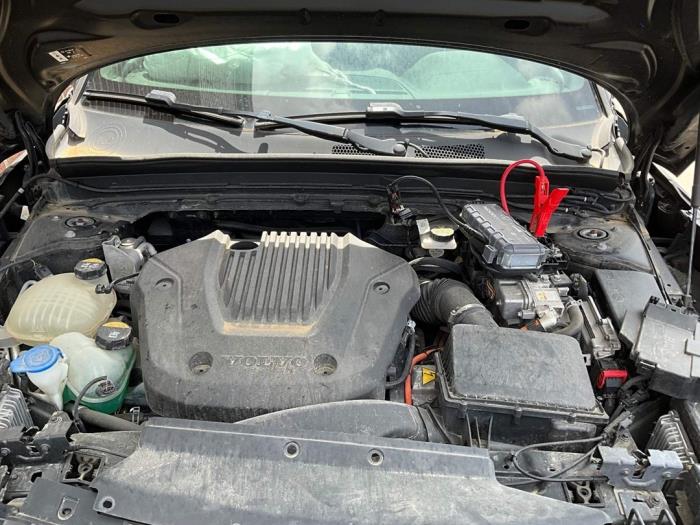 Gebruikte Motor Volvo XC40 (XZ) 1.5 T5 Plug-in Hybrid 16V Prijs € 3.000,00 Margeregeling aangeboden door Auto Demontage Elferink B.V.