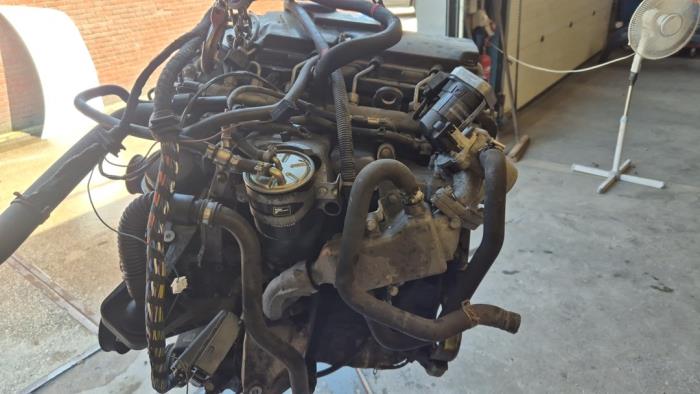 Gebruikte Motor Mercedes Vito (639.6) 2.2 109 CDI 16V Prijs € 2.150,00 Margeregeling aangeboden door Auto Demontage Elferink B.V.