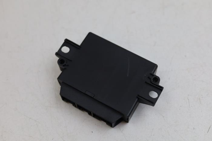 Gebruikte Module PDC Volvo V50 (MW) 2.4i 20V Prijs € 50,00 Margeregeling aangeboden door Auto Demontage Elferink B.V.