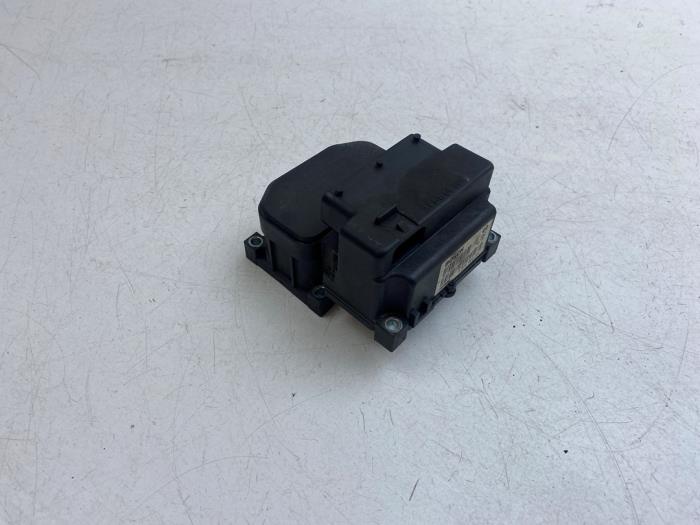 Gebruikte ABS Computer Saab 9-3 I (YS3D) 2.0t 16V Ecopower Prijs € 75,00 Margeregeling aangeboden door Auto Demontage Elferink B.V.