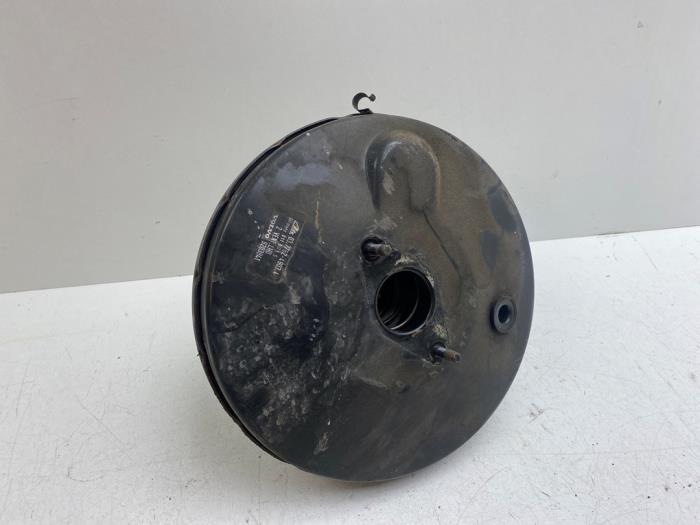 Gebruikte Rembekrachtiger Volvo S70 2.5 10V Prijs € 75,00 Margeregeling aangeboden door Auto Demontage Elferink B.V.