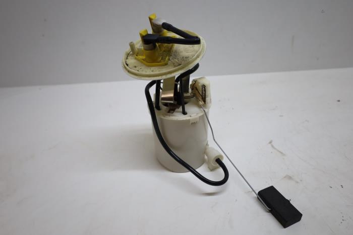Gebruikte Tank element Pomp Saab 9-3 I (YS3D) 2.0,S 16V Prijs € 50,00 Margeregeling aangeboden door Auto Demontage Elferink B.V.