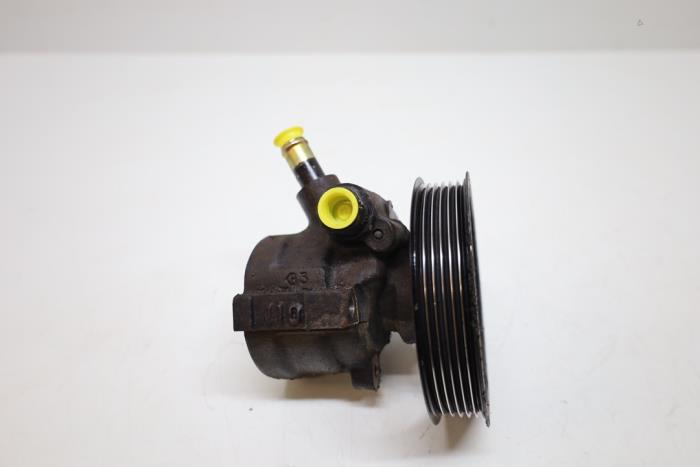 Gebruikte Pomp Servo Saab 9-3 I (YS3D) 2.0,S 16V Prijs € 90,00 Margeregeling aangeboden door Auto Demontage Elferink B.V.