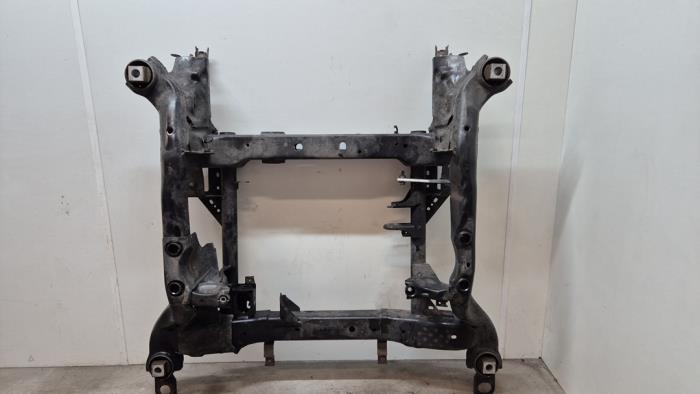 Gebruikte Subframe Mercedes GLE (V167) 350de 2.0 Turbo 16V 4-Matic Prijs € 650,00 Margeregeling aangeboden door Auto Demontage Elferink B.V.