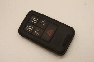 Gebruikte Afstands Bediening Set Volvo XC60 I (DZ) 2.0 DRIVe 20V Prijs € 25,00 Margeregeling aangeboden door Auto Demontage Elferink B.V.