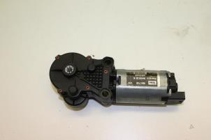 Gebruikte Stoelmotor Saab 9-3 II Sport Sedan (YS3F) 2.8 V6 24V Turbo Aero Prijs € 75,00 Margeregeling aangeboden door Auto Demontage Elferink B.V.