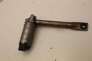 Gebruikte Stoelverstelling motor Saab 9-3 II Sport Sedan (YS3F) 2.8 V6 24V Turbo Aero Prijs € 75,00 Margeregeling aangeboden door Auto Demontage Elferink B.V.