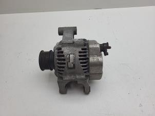 Gebruikte Dynamo Volvo S40 (VS) 1.8 16V Prijs € 50,00 Margeregeling aangeboden door Auto Demontage Elferink B.V.