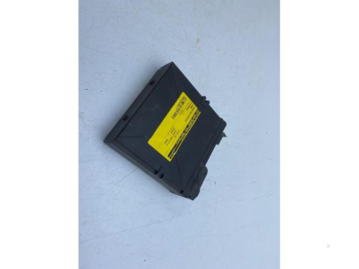 Gebruikte Computer Diversen Saab 9000 CS 2.3i 16V CS Prijs € 75,00 Margeregeling aangeboden door Auto Demontage Elferink B.V.