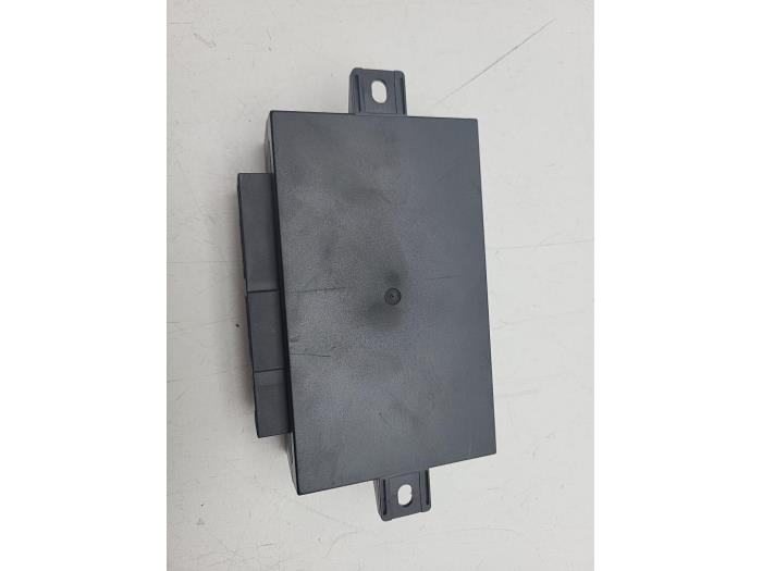 Gebruikte Computer Diversen Volvo V70 (BW) 2.4 D 20V Prijs € 100,00 Margeregeling aangeboden door Auto Demontage Elferink B.V.
