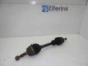 Gebruikte Homokineetas links-voor Saab 9-3 I (YS3D) 2.2 TiD 16V Prijs € 40,00 Margeregeling aangeboden door Auto Demontage Elferink B.V.