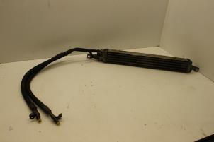 Gebruikte Oliekoeler Saab 9-5 (YS3E) 2.0t 16V Prijs € 75,00 Margeregeling aangeboden door Auto Demontage Elferink B.V.