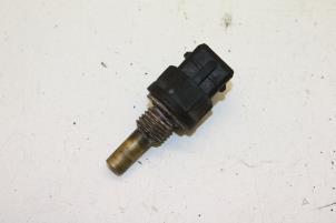 Gebruikte Temperatuursensor Motor Saab 900 I 2.0 i 16V Prijs € 25,00 Margeregeling aangeboden door Auto Demontage Elferink B.V.
