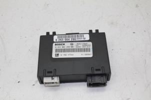 Gebruikte Module PDC Saab 9-3 II Sport Sedan (YS3F) 1.9 TiD 16V Prijs € 60,00 Margeregeling aangeboden door Auto Demontage Elferink B.V.