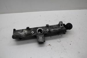 Gebruikte Inlaatspruitstuk Saab 9-3 I (YS3D) 2.2 TiD 16V Prijs € 50,00 Margeregeling aangeboden door Auto Demontage Elferink B.V.