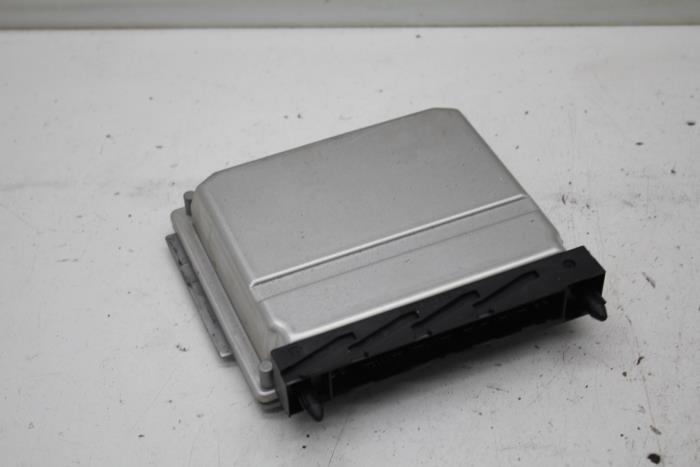 Gebruikte Inspuitcomputer Volvo XC70 (SZ) XC70 2.4 T 20V Prijs € 125,00 Margeregeling aangeboden door Auto Demontage Elferink B.V.