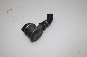 Gebruikte EGR Klep Saab 9-5 (YS3E) 3.0 t V6 24V Prijs € 25,00 Margeregeling aangeboden door Auto Demontage Elferink B.V.