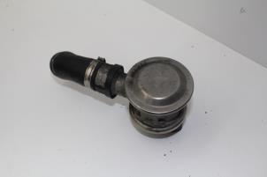 Gebruikte EGR Klep Saab 9-5 (YS3E) 3.0 t V6 24V Prijs € 25,00 Margeregeling aangeboden door Auto Demontage Elferink B.V.