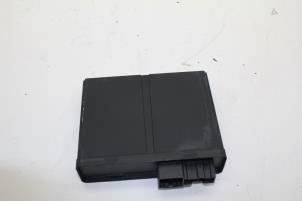 Gebruikte Computer Diversen Saab 9-5 (YS3G) 2.0 TiD 16V Prijs € 75,00 Margeregeling aangeboden door Auto Demontage Elferink B.V.