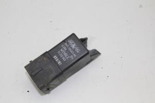 Gebruikte Gloeirelais Volvo V50 (MW) 2.0 D 16V Prijs € 25,00 Margeregeling aangeboden door Auto Demontage Elferink B.V.