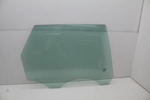 Gebruikte Deurruit 4Deurs rechts-achter Volvo V50 Prijs € 50,00 Margeregeling aangeboden door Auto Demontage Elferink B.V.