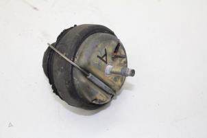 Gebruikte Motorrubber Volvo S60 I (RS/HV) 2.3 T5 20V Prijs € 25,00 Margeregeling aangeboden door Auto Demontage Elferink B.V.